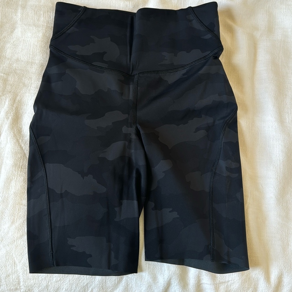 Lululemon Camo Biker shorts